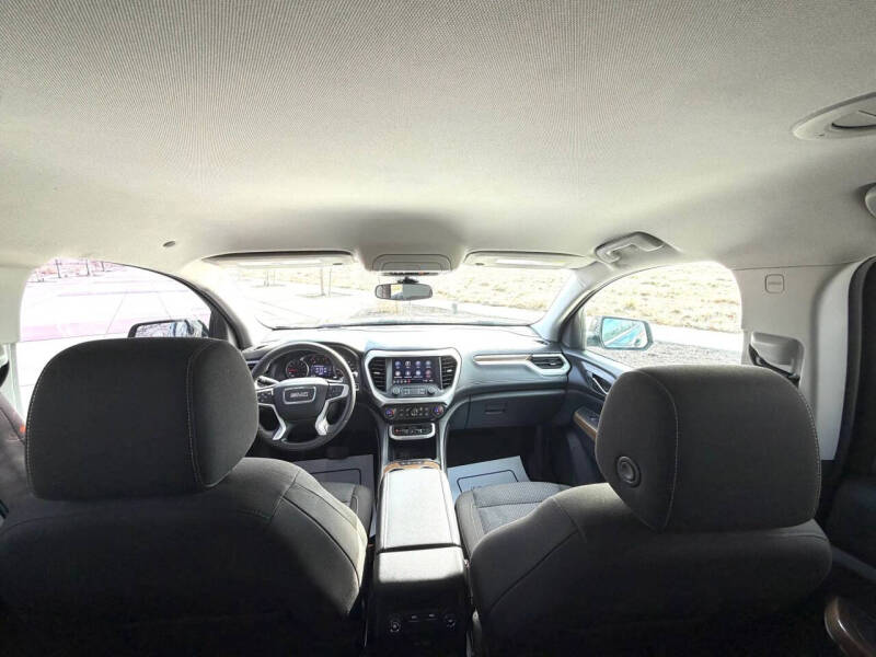 2021 GMC Acadia SLE
