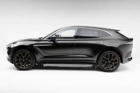2021 Aston Martin DBX
