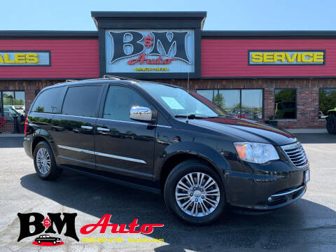 2015 Chrysler Town and Country for sale at B & M Auto Sales Inc. in Oak Forest IL