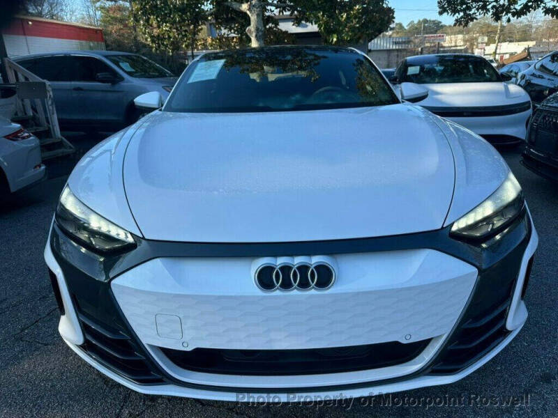 2023 Audi e-tron GT quattro Premium Plus