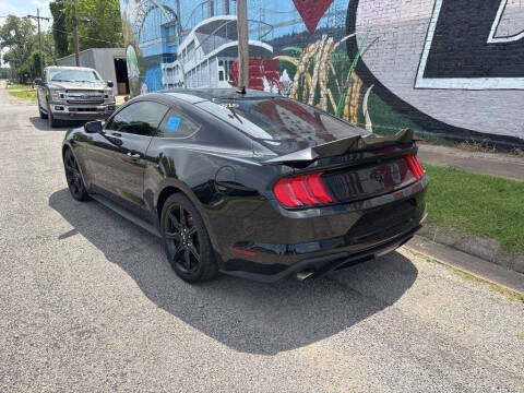 2020 Ford Mustang EcoBoost