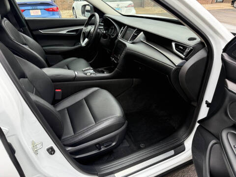 2023 Infiniti QX50 Pure