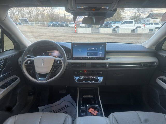 2024 Lincoln Corsair Premiere