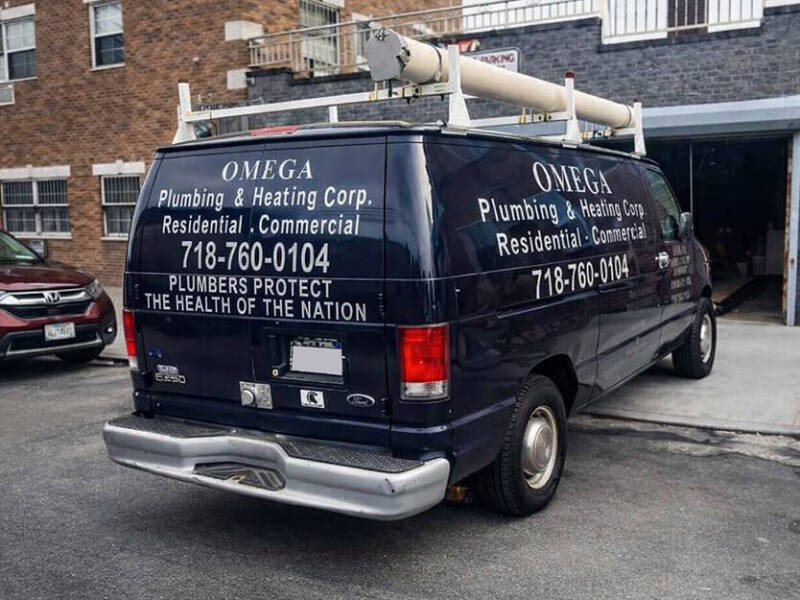 2000 Ford E-250