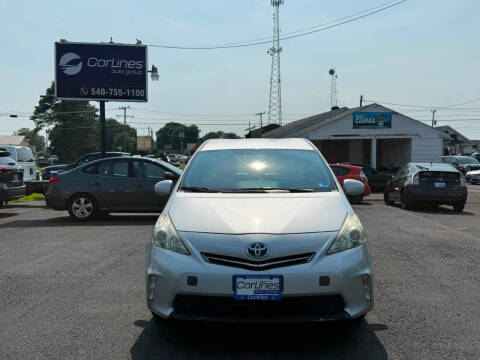 2013 Toyota Prius v Three