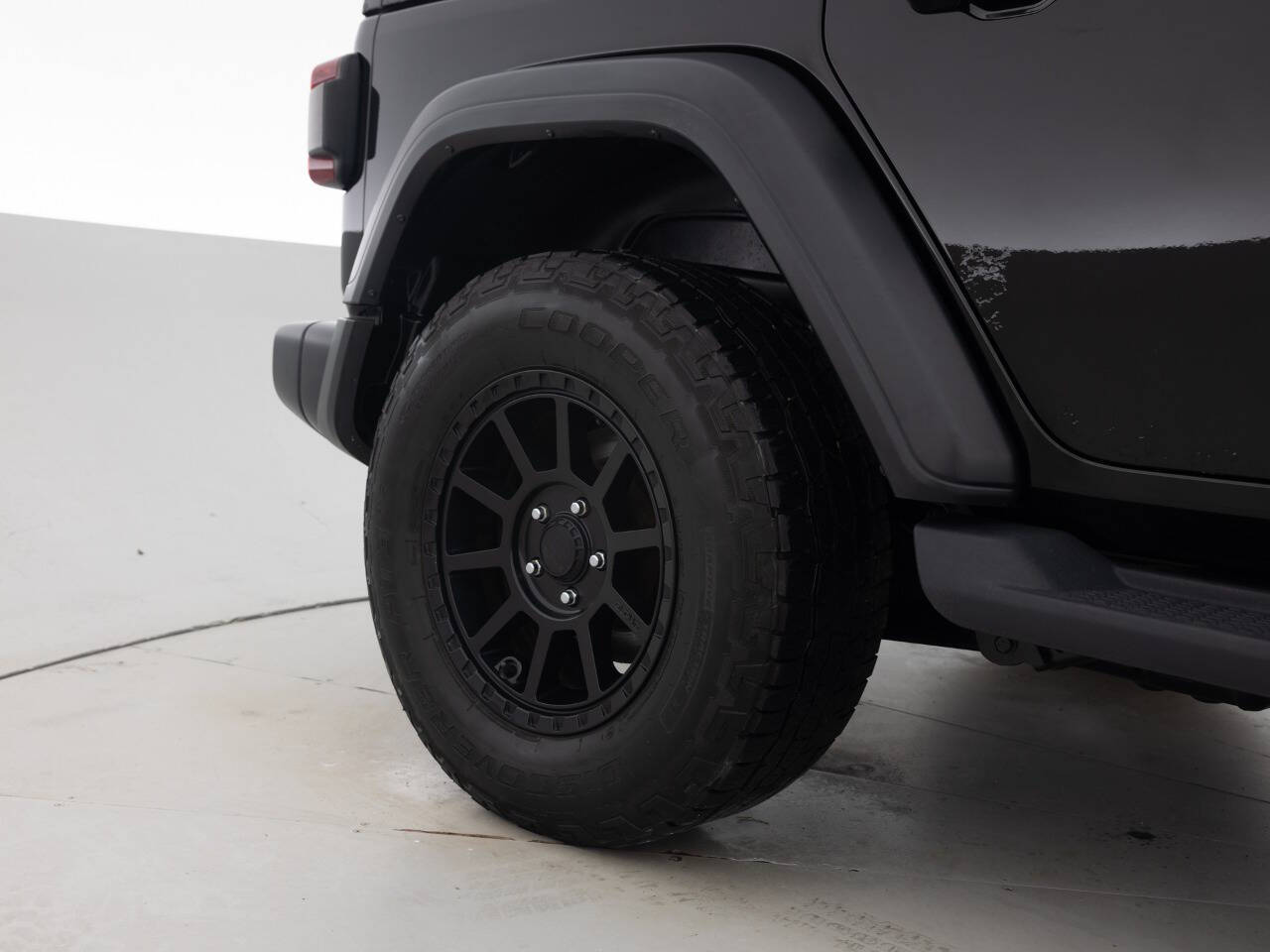 Used Car 2018 Jeep Wrangler Unlimited  Sport S 4x4 4dr Suv (midyear Release) For Sale Under $20,000 In Coal City, Illinois