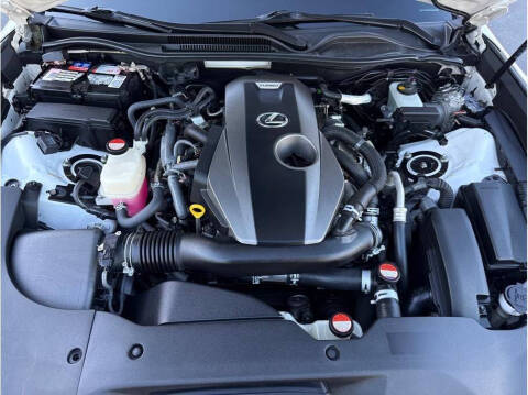 2016 Lexus RC 200t