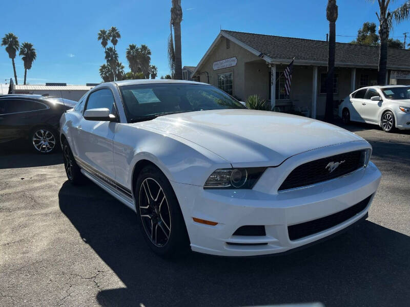2014 Ford Mustang V6