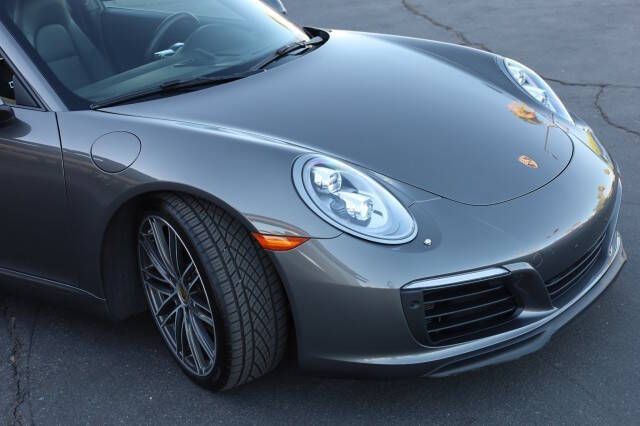 2017 Porsche 911 Carrera S