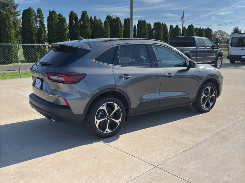 2025 Ford Escape ST-Line Select