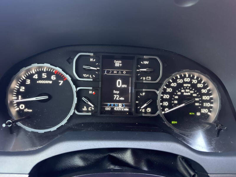 2021 Toyota Tundra SR5