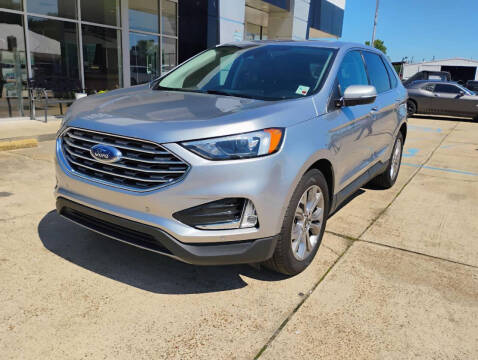 2024 Ford Edge Titanium