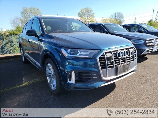 2022 Audi Q7 quattro Premium Plus 55 TFSI
