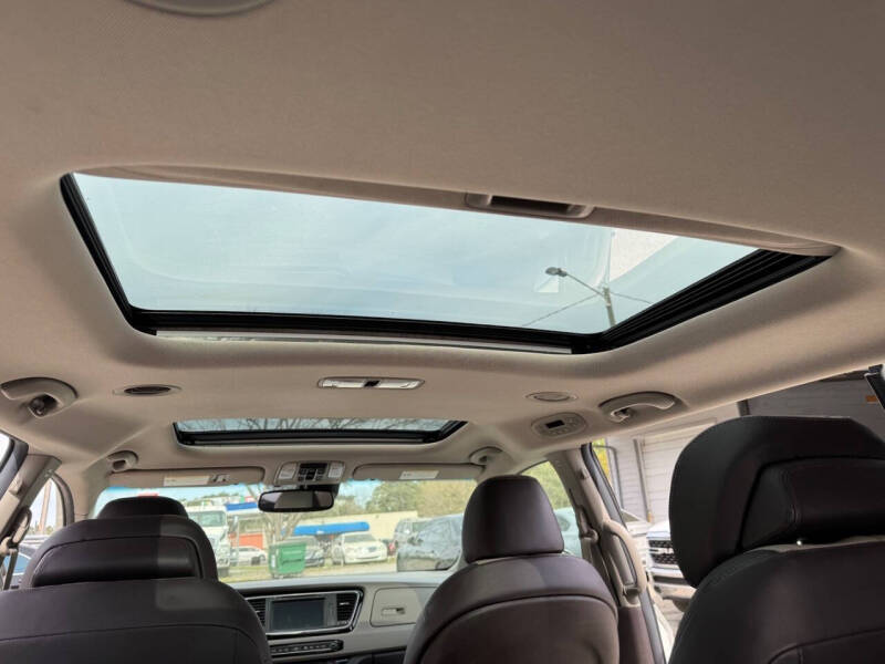 2015 Kia Sedona SX Limited