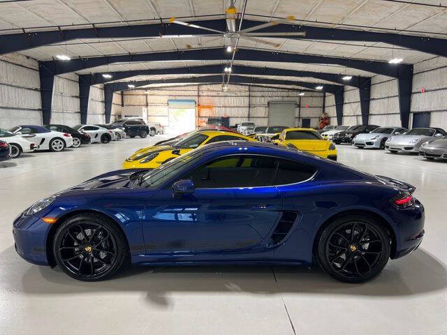 2024 Porsche 718 Cayman Style Edition