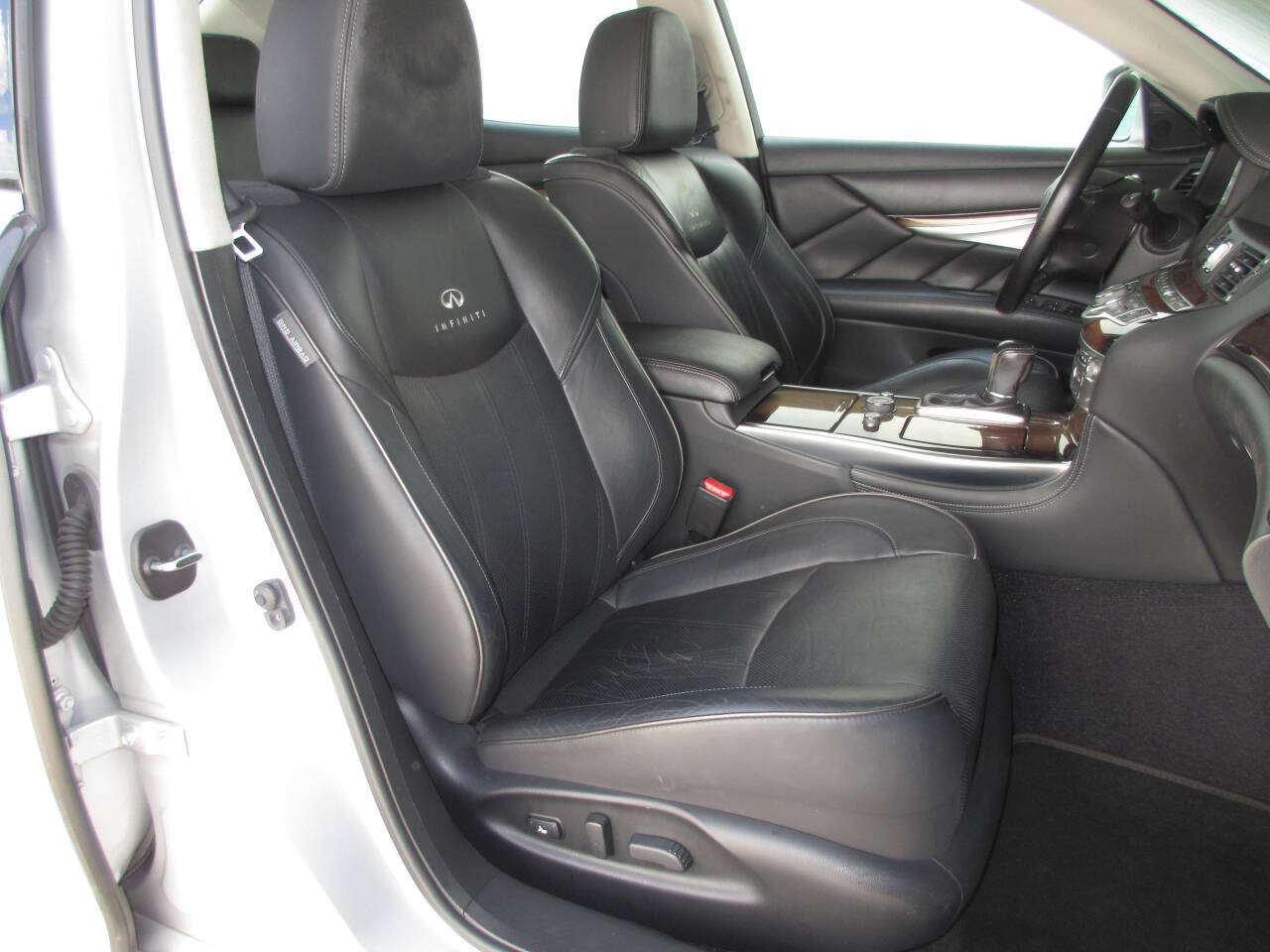 2014 INFINITI Q70 for sale at Drive Nation in Houston, TX