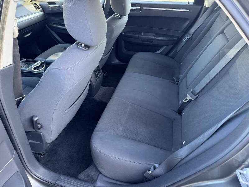 2010 Chrysler 300 Touring