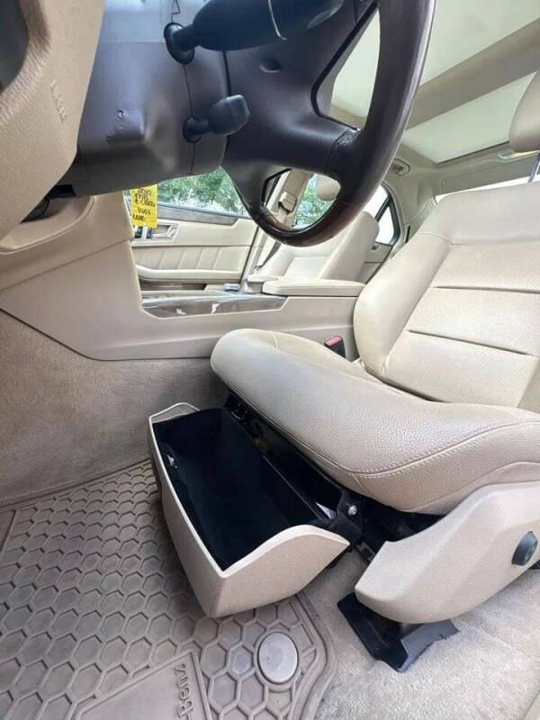 2010 Mercedes-Benz E-Class