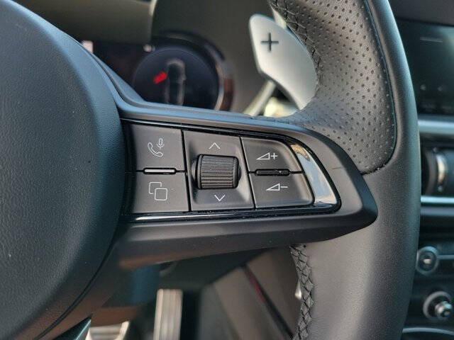 2024 Alfa Romeo Stelvio Veloce