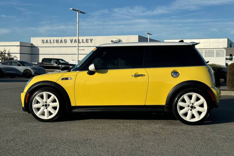 2004 MINI Cooper S