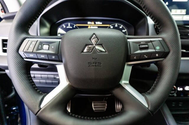 2025 Mitsubishi Outlander SEL