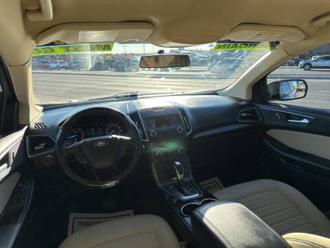2017 Ford Edge SE