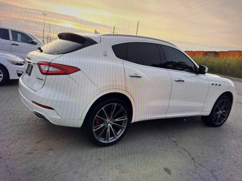 2017 Maserati Levante