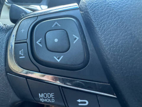 2013 Toyota Avalon XLE