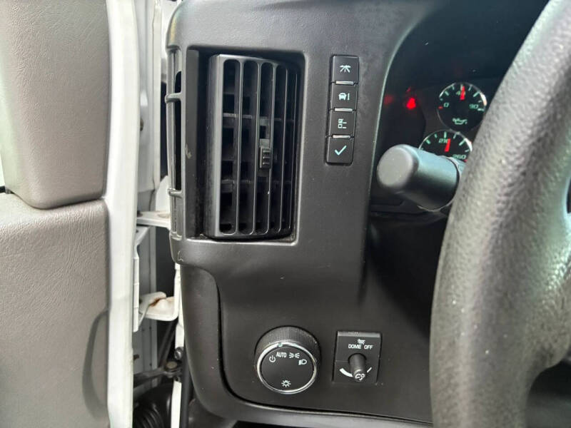 2016 GMC Savana 2500