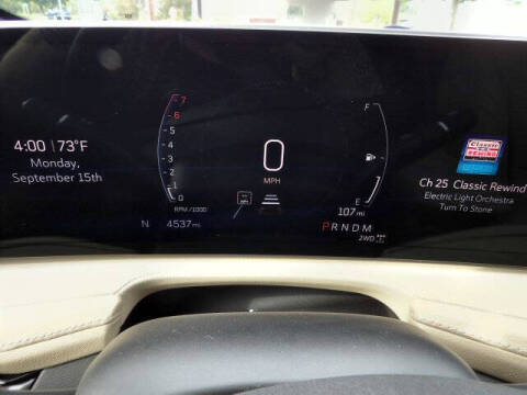 2024 Cadillac XT4 Premium Luxury