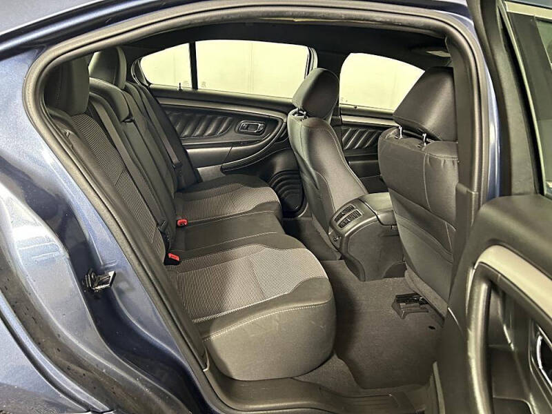 2019 Ford Taurus SEL