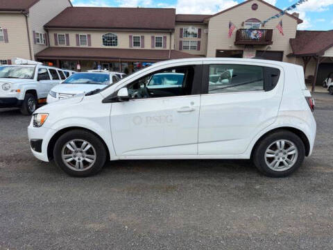 2016 Chevrolet Sonic LT Auto