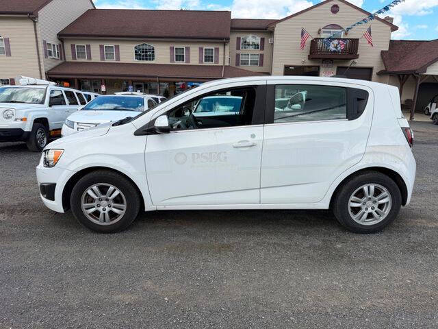 2016 Chevrolet Sonic LT Auto