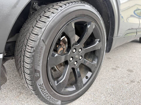 2022 Ford Explorer ST-Line