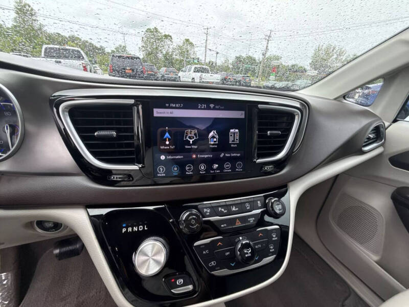 2018 Chrysler Pacifica Touring L Plus