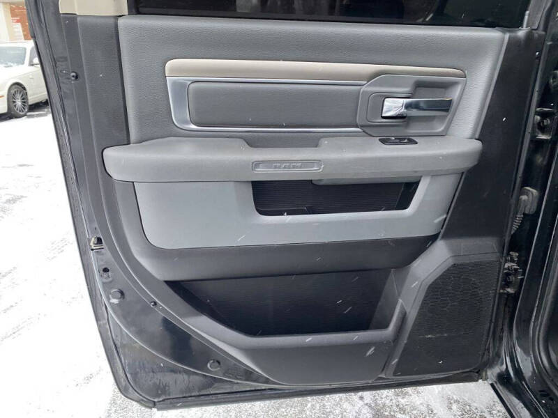 2017 RAM 1500 Big Horn