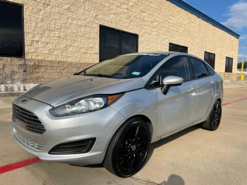 2016 Ford Fiesta for sale at Dream Lane Motors in Euless TX