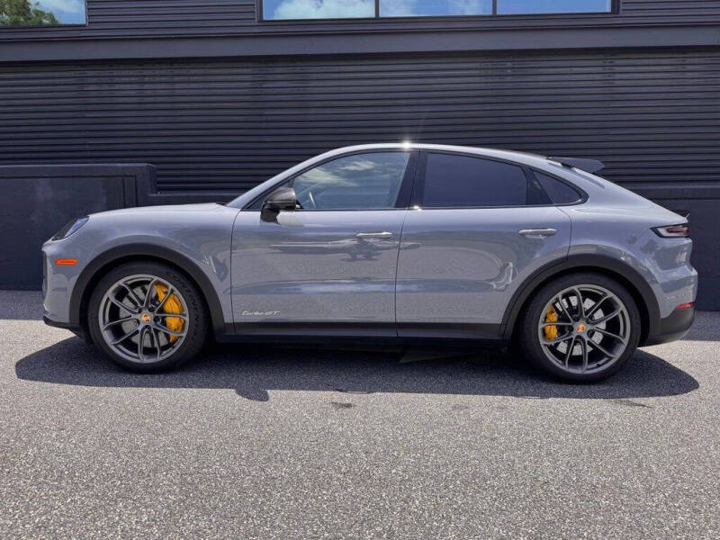 2024 Porsche Cayenne Turbo GT