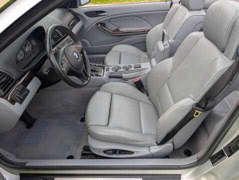 2002 BMW 3 Series 325Ci
