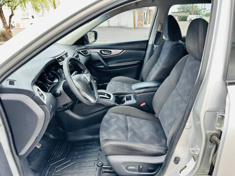 2015 Nissan Rogue SV