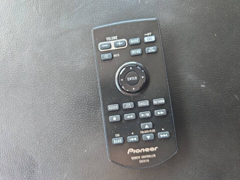 2004 HUMMER H2