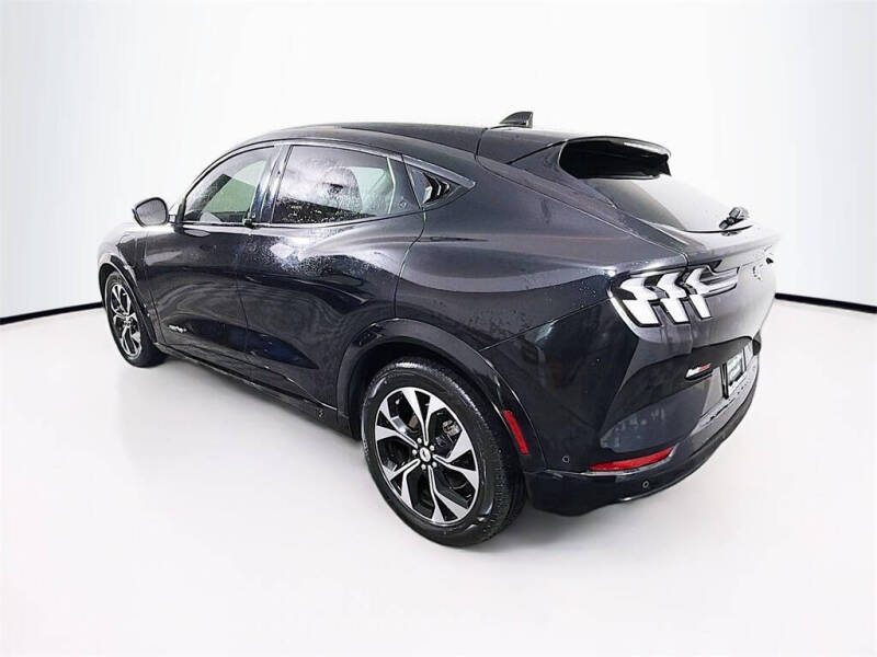 2021 Ford Mustang Mach-E Premium