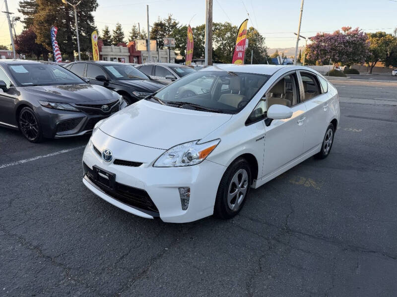 2014 Toyota Prius Two