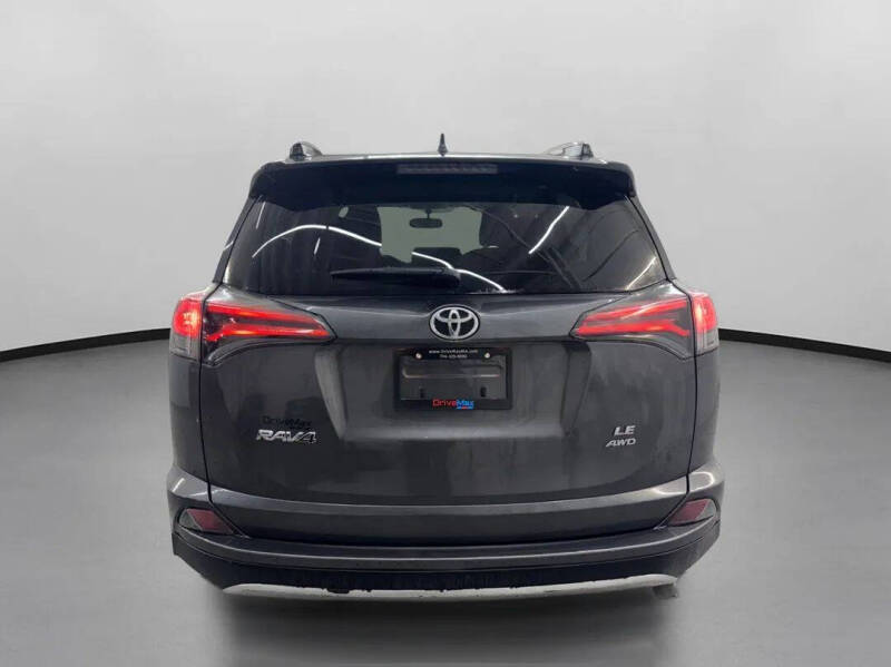 2016 Toyota RAV4 LE