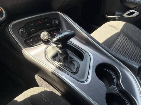 2018 Dodge Challenger SXT