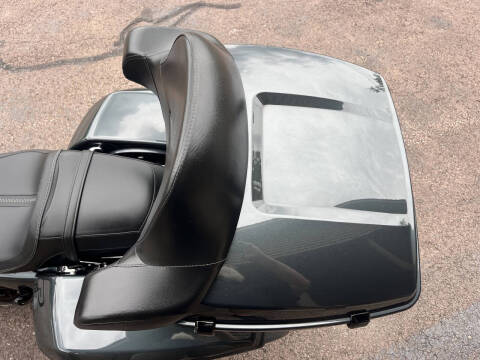 2025 Harley Davidson Road Glide