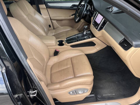 2017 Porsche Macan S