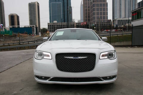 2019 Chrysler 300 Limited