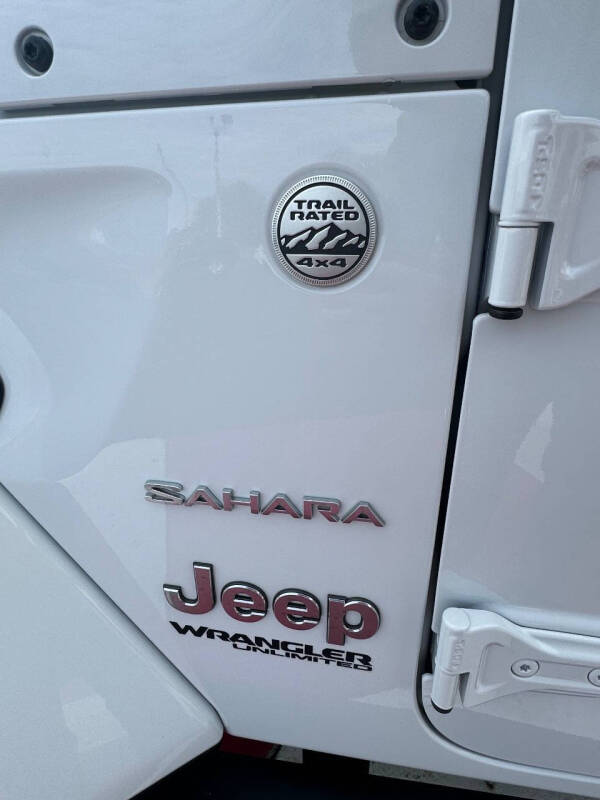 2022 Jeep Wrangler Unlimited Sahara