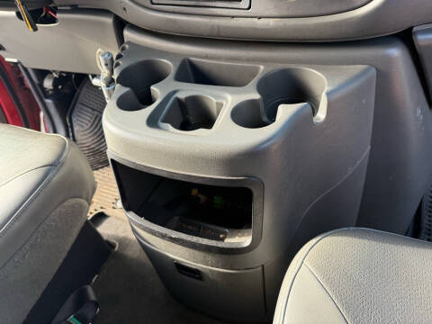 2005 Ford E-Series E-350 SD